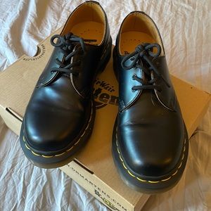 Doc Martens 1461 smooth leather size 6